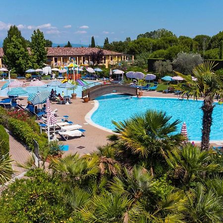 Hotel Bella Italia Пескьера-дель-Гарда Экстерьер фото